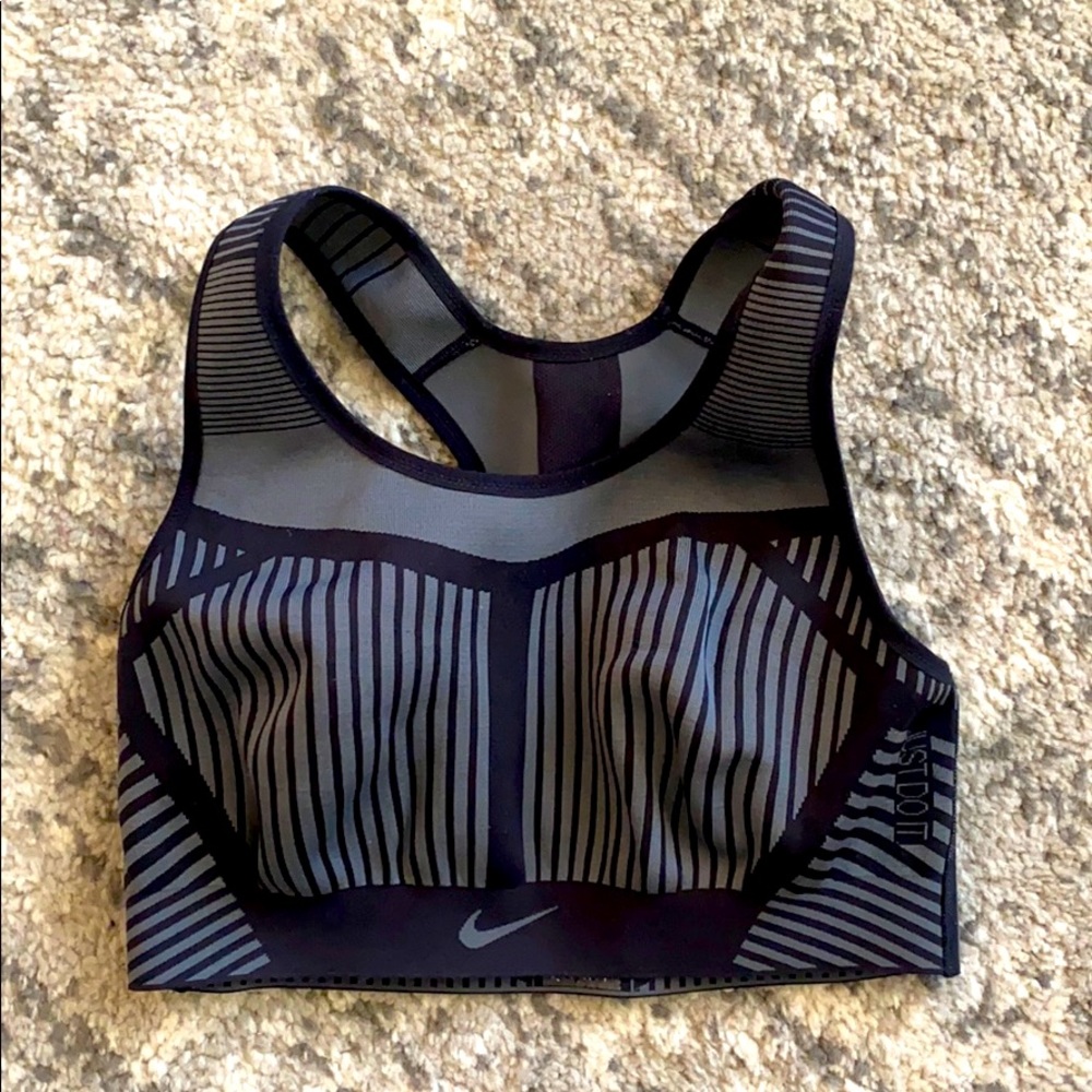 Nike sports bra
